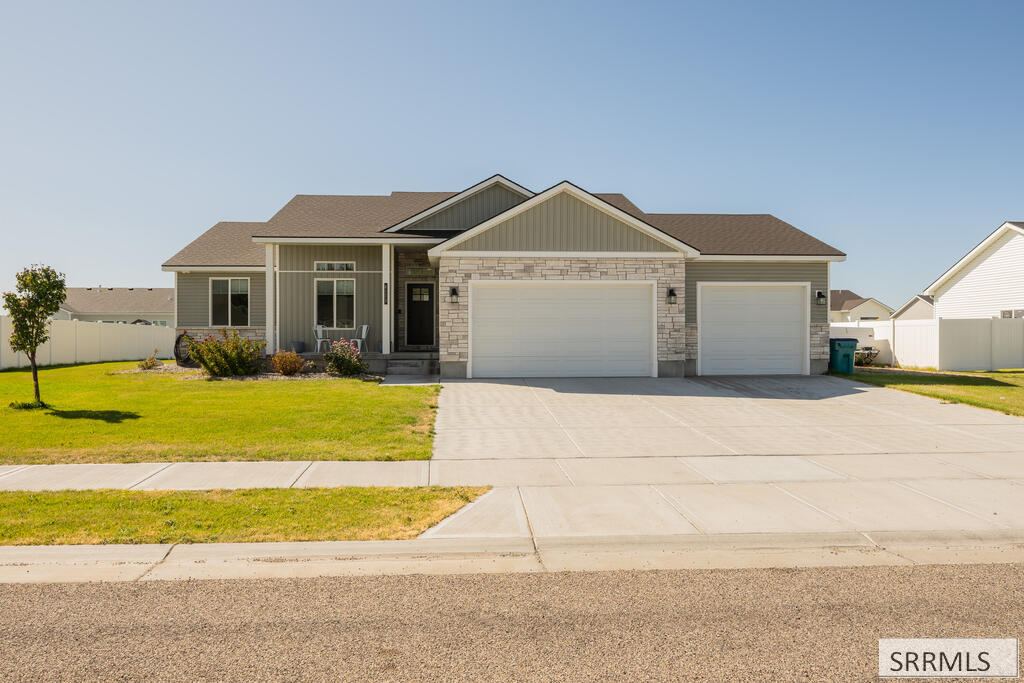 4173 N Livingston Avenue, Idaho Falls ID 83401