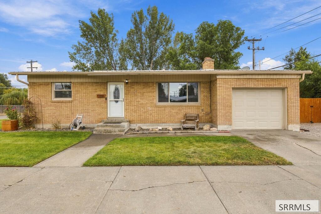 105 W Crowley Street, Idaho Falls ID 83402