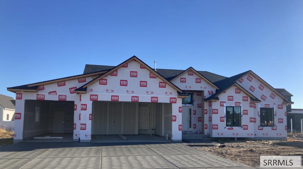 1584 N Sandbar Street, Idaho Falls ID 83404