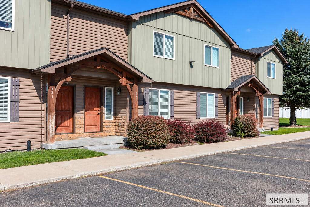 433 Sunflower Road, Rexburg ID 83440