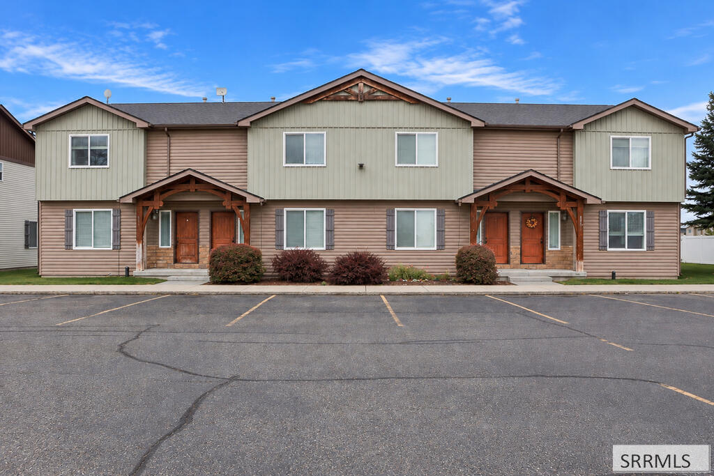 Sunflower Road, Rexburg ID 83440