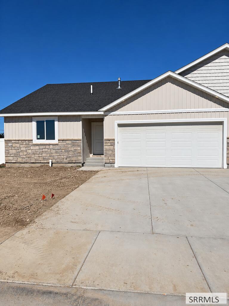 476 East River Ln, Idaho Falls ID 83401