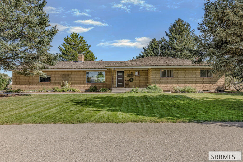 939 S 45th E, Idaho Falls ID 83401