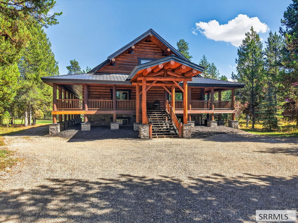 4002 Algenia Lane, Island Park ID 83429