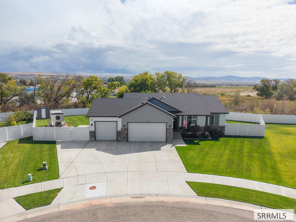 3272 Conela Circle, Ammon ID 83406