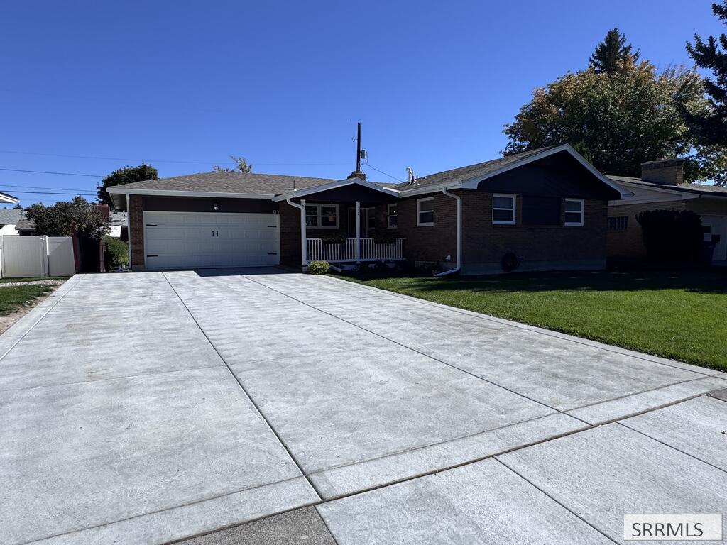 354 Pinon Drive, Idaho Falls ID 83401