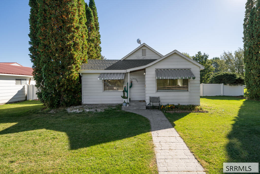 25 N 740 W, Blackfoot ID 83221
