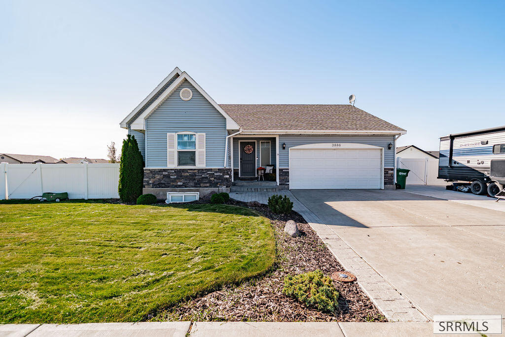 3886 E Cobalt Drive, Idaho Falls ID 83401