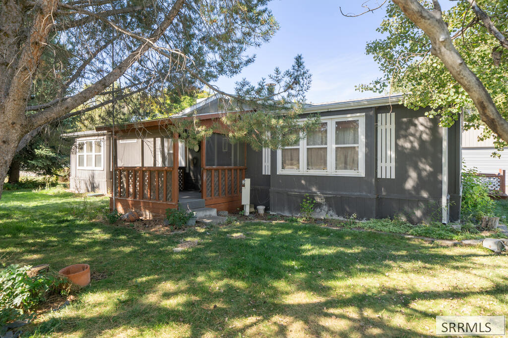 370 W 70 N, Blackfoot ID 83221