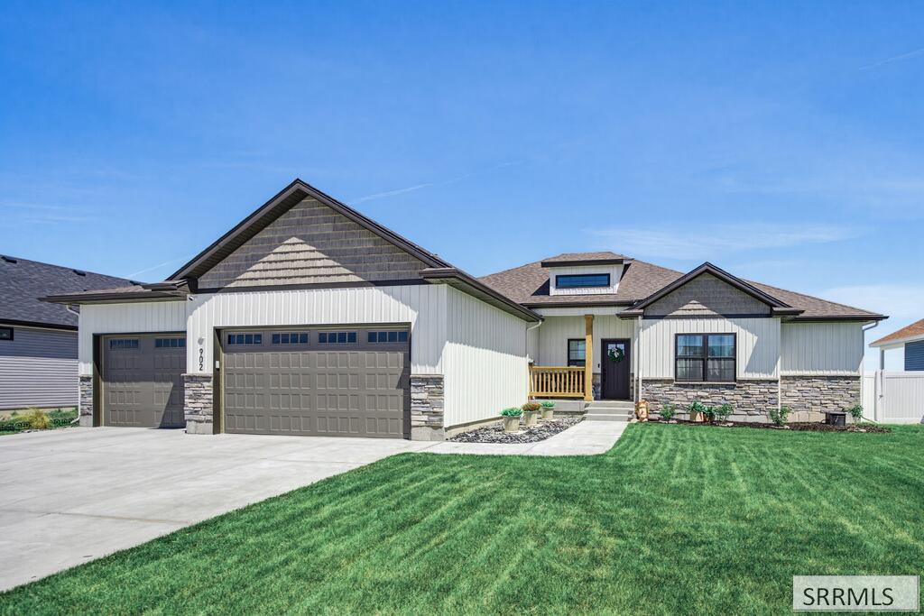 902 Jack Ln, Idaho Falls ID 83402