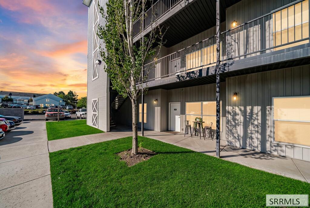 431 S 3rd W Unit 1101, Rexburg ID 83440