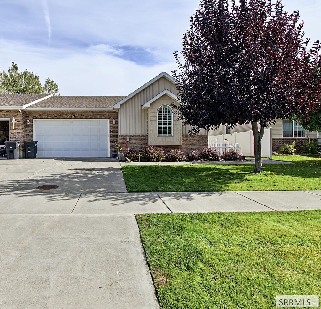 339 S Ensign Drive, Ammon ID 83406