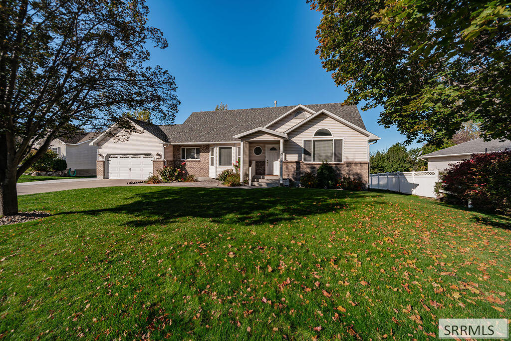 990 Hillview Drive, Rexburg ID 83440