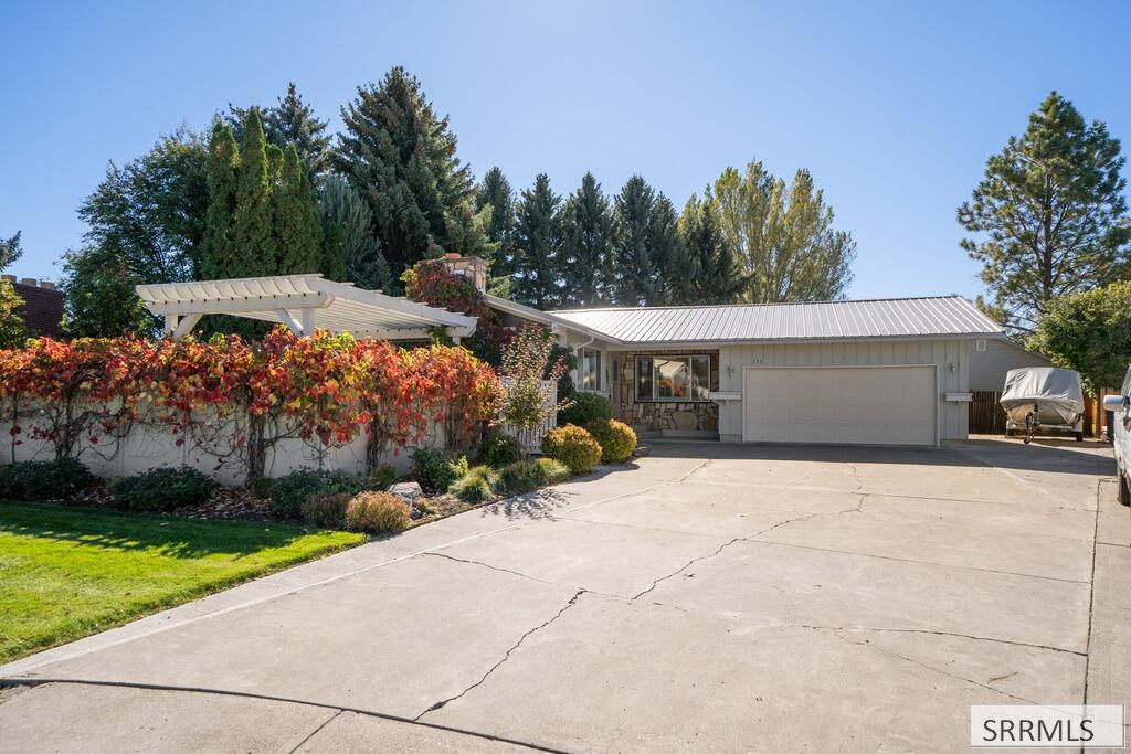 733 Hansen Avenue, Idaho Falls ID 83402