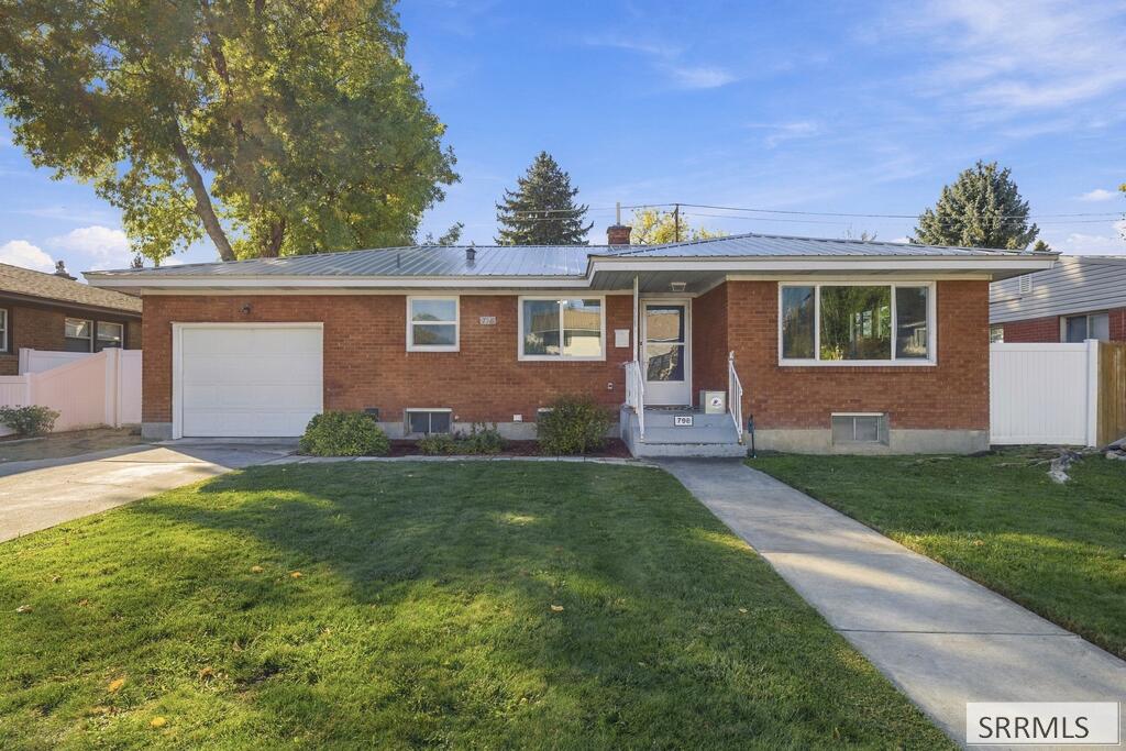 798 7th Street, Idaho Falls ID 83401