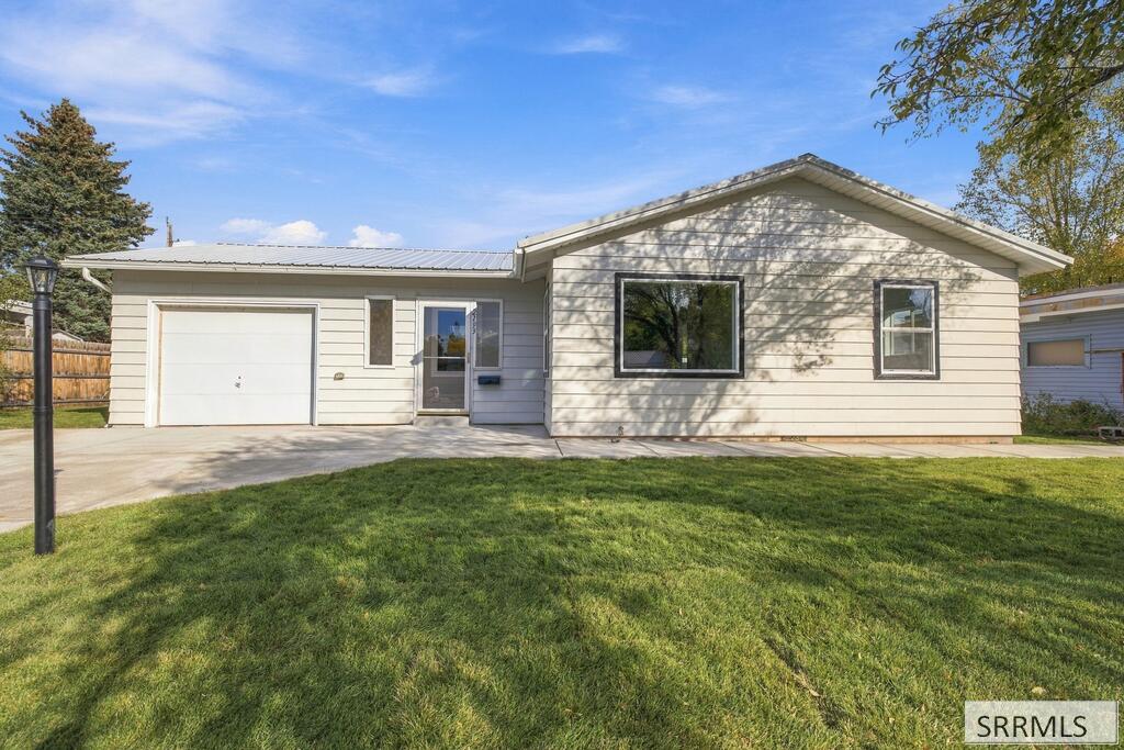 2193 Meadow Street, Idaho Falls ID 83401