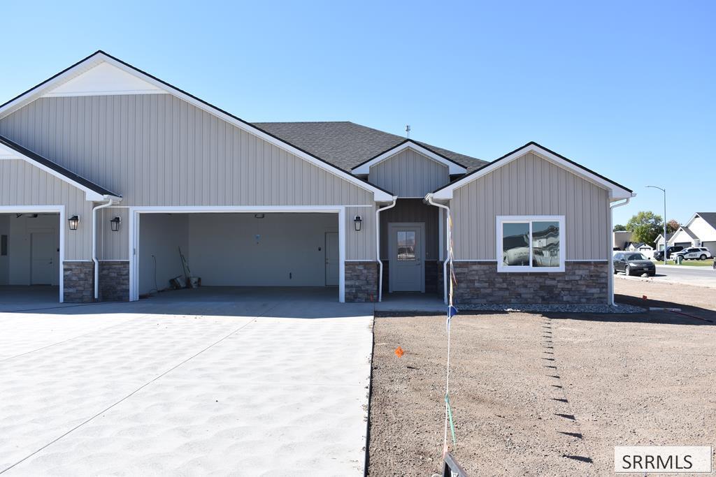 422 Zions St, Shelley ID 83274