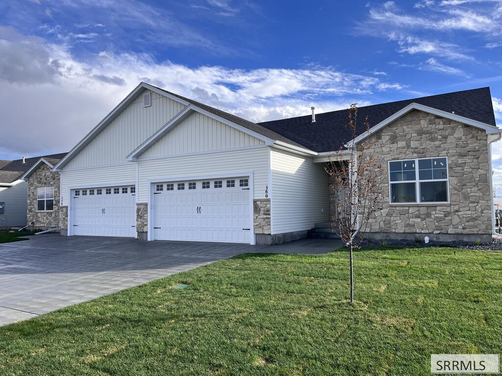 360 Copper Bell Dr, Shelley ID 83274