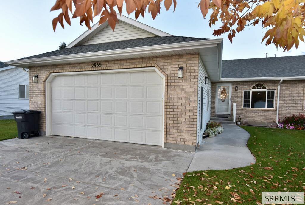 2955 E Courtyard Circle, Ammon ID 83406