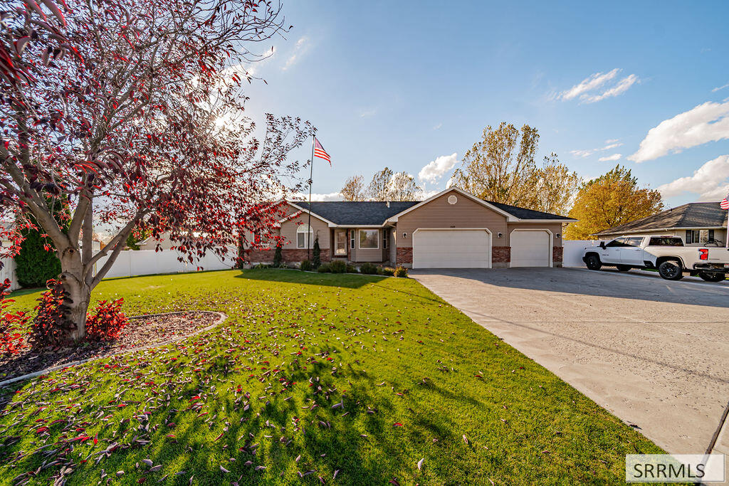 3320 W Woodside Drive, Idaho Falls ID 83401