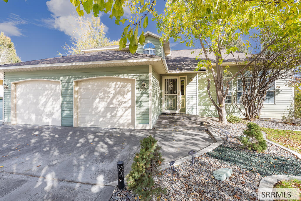 1031 Bluebird Lane, Idaho Falls ID 83402