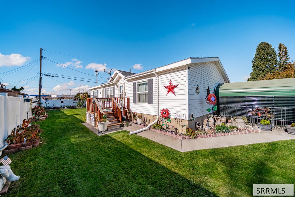 142 N Contor Avenue, Idaho Falls ID 83401