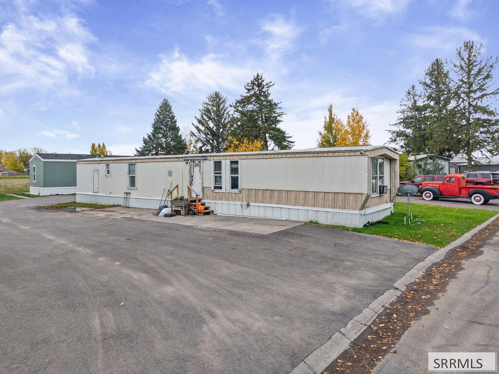 3575 E Elswood Drive, Idaho Falls ID 83402